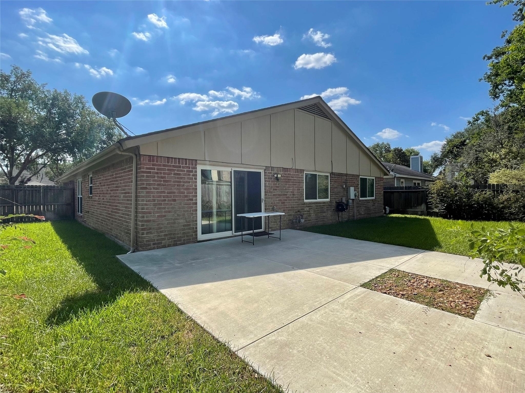 3023 Sam Houston Drive - Photo 32