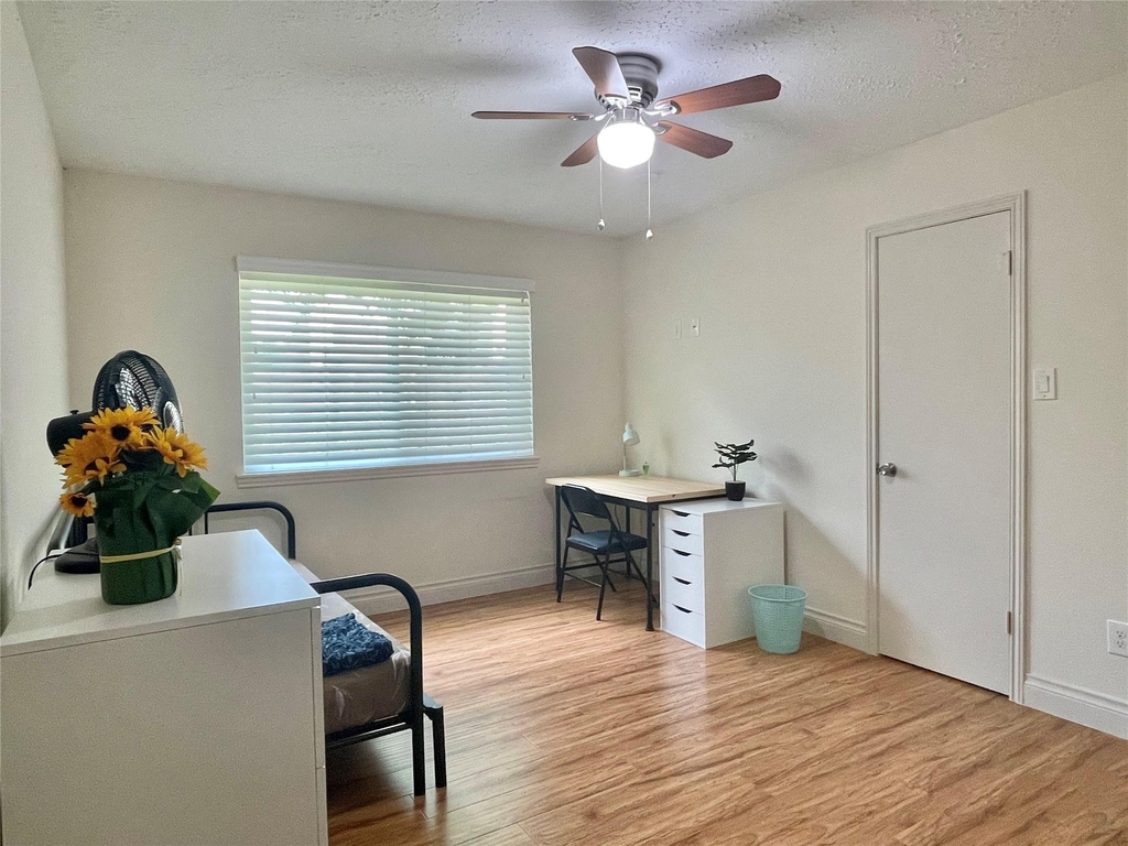 3023 Sam Houston Drive - Photo 21