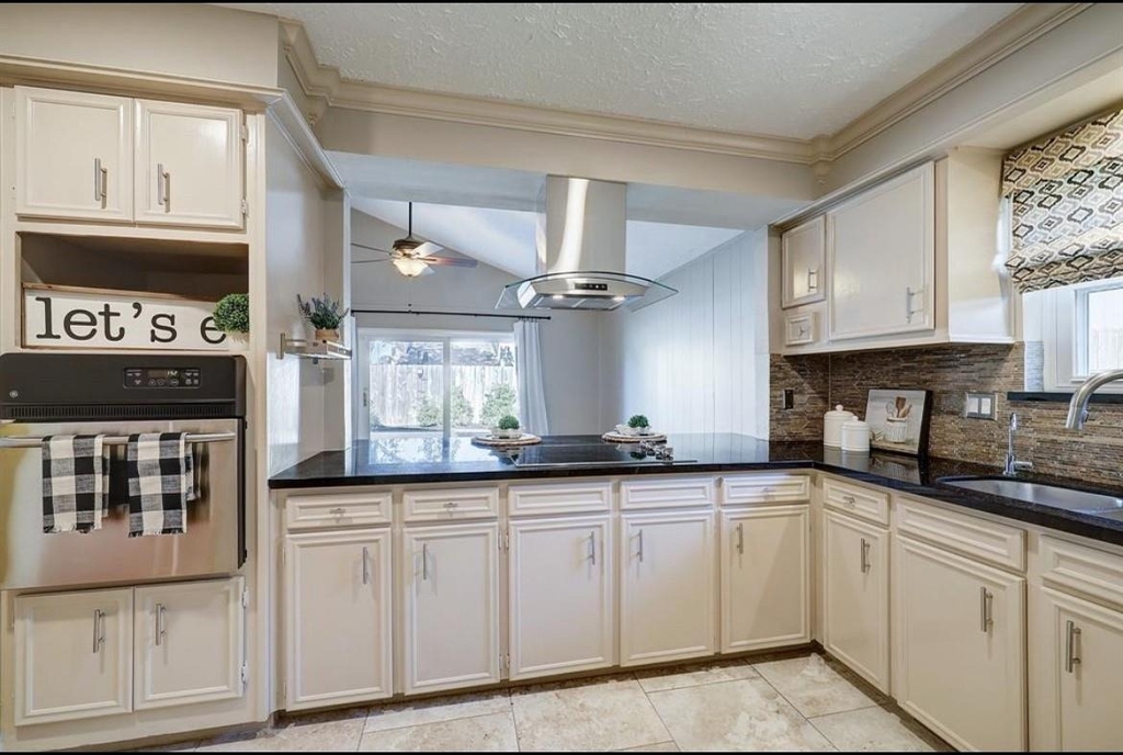 3023 Sam Houston Drive - Photo 11