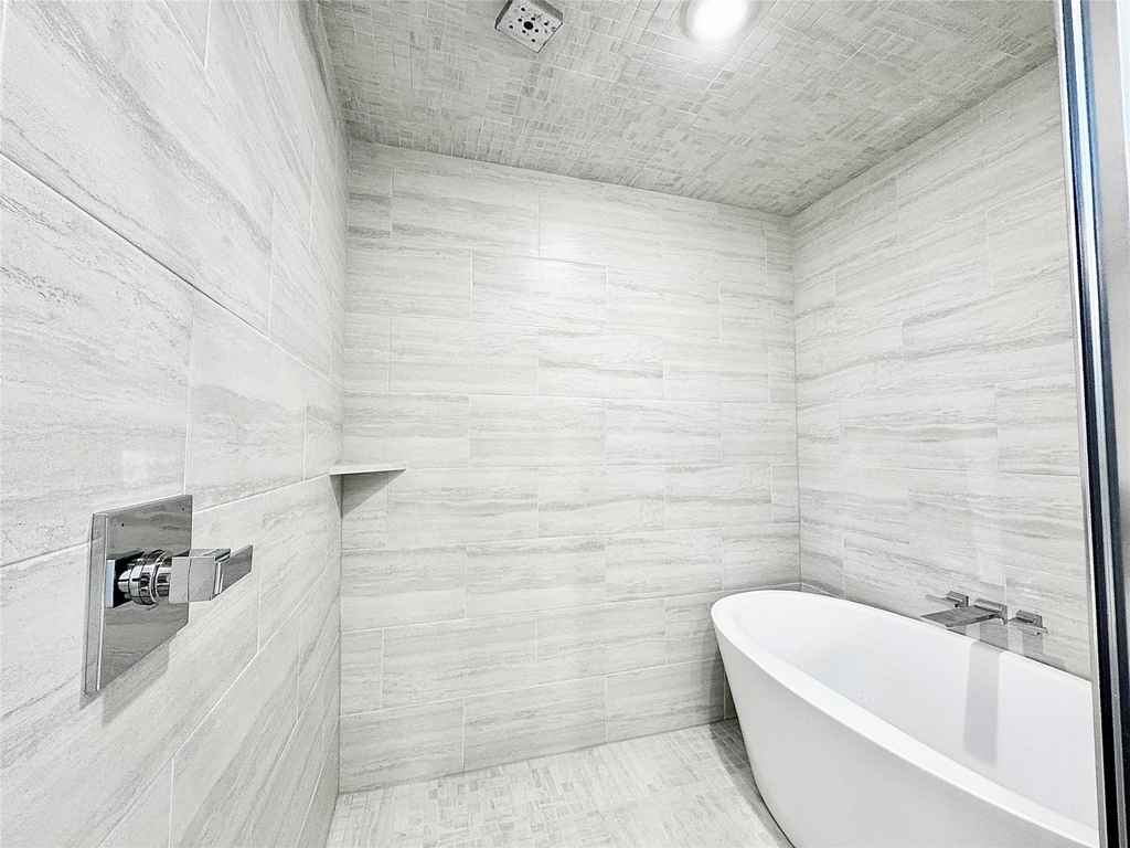 5815 Fairdale Lane - Photo 13