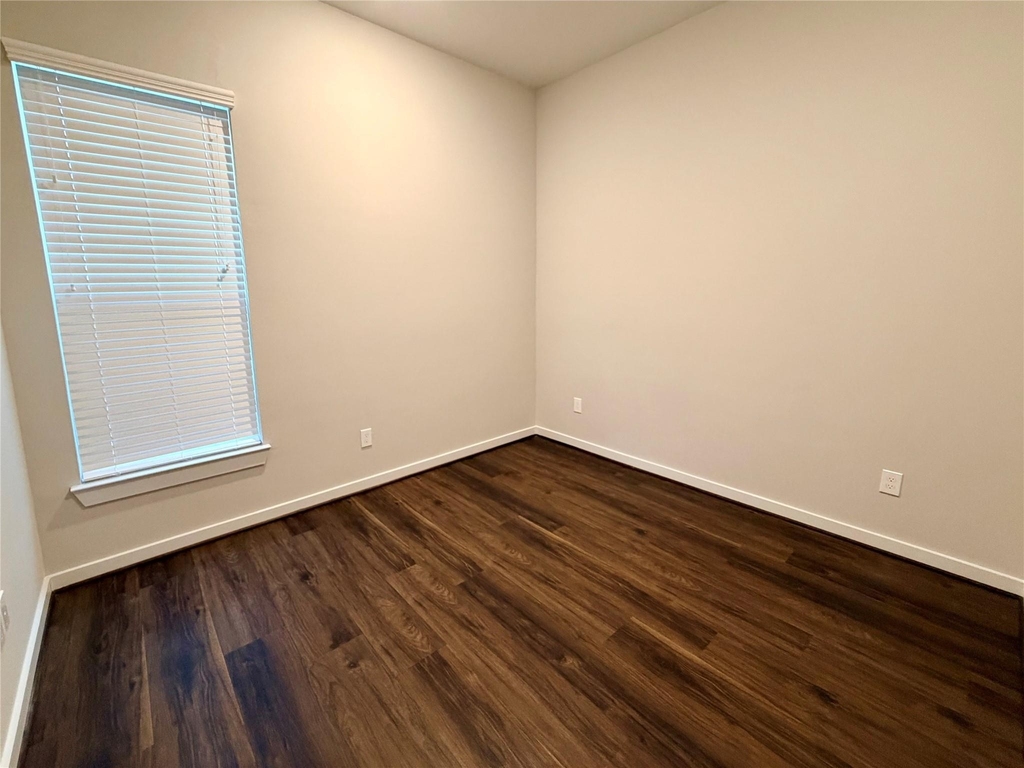 5815 Fairdale Lane - Photo 2
