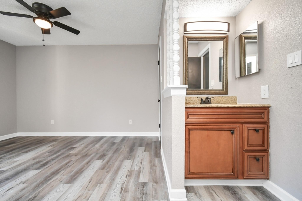 1505 Ward Road - Photo 11