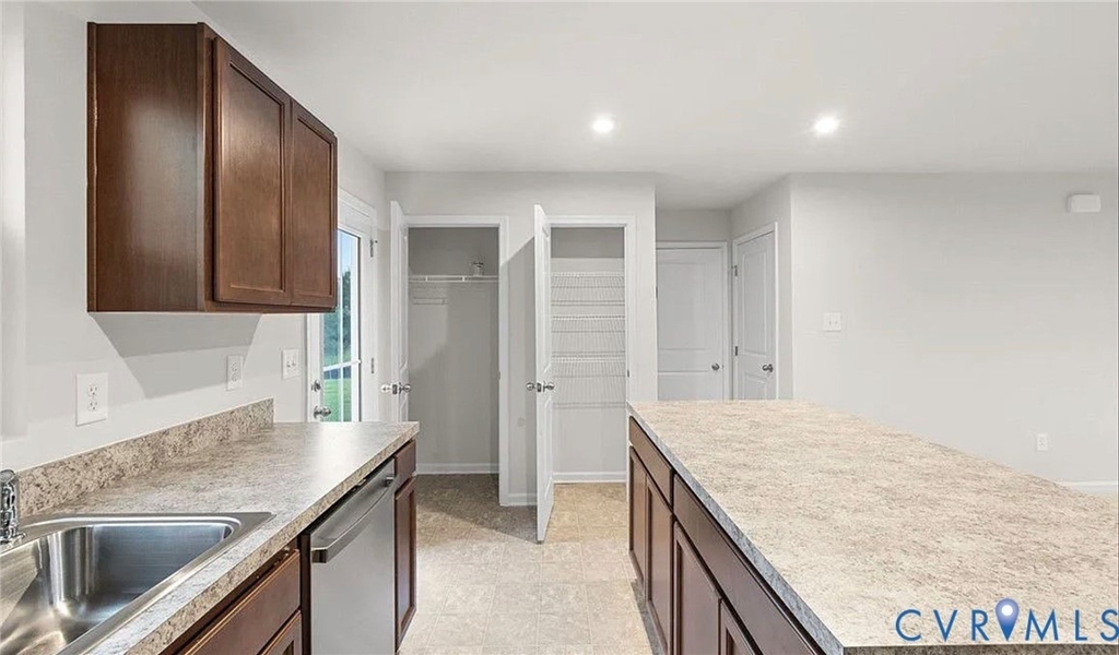 5724 Bison Ford Drive - Photo 4
