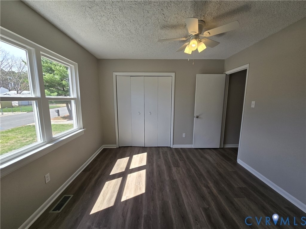 10200 Stroud Lane - Photo 18