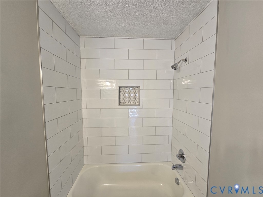10200 Stroud Lane - Photo 15