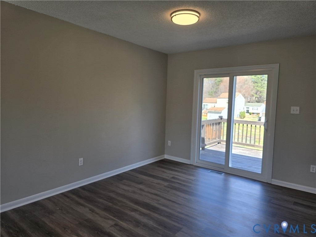 10200 Stroud Lane - Photo 8