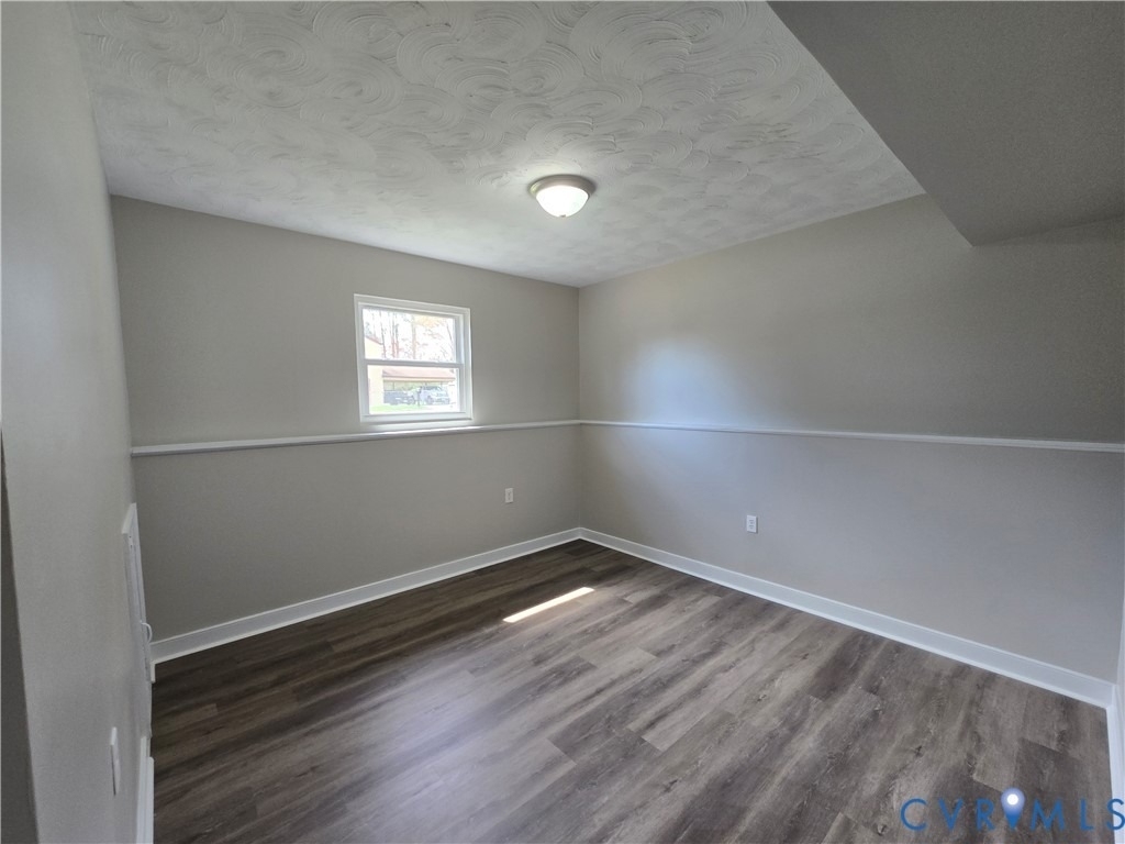 10200 Stroud Lane - Photo 24