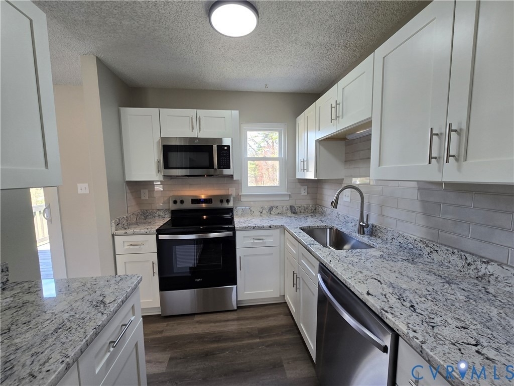 10200 Stroud Lane - Photo 9