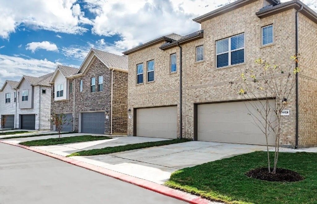 9730 Kilkenny Street - Photo 1