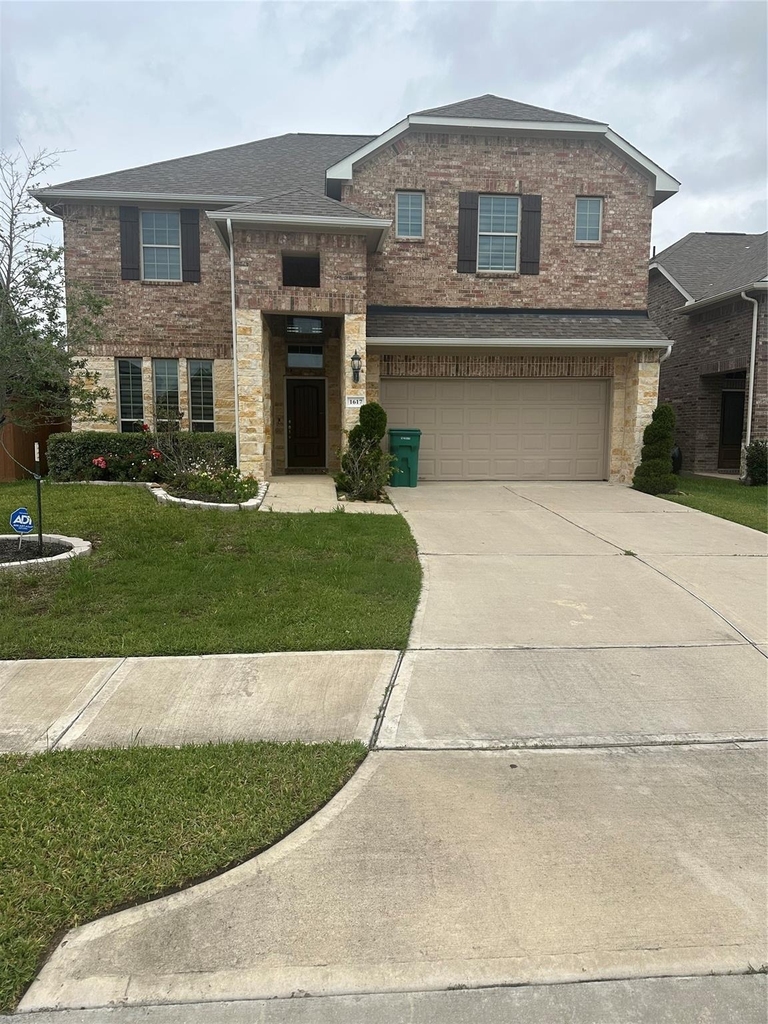 1617 Darwin Cedar Drive - Photo 0