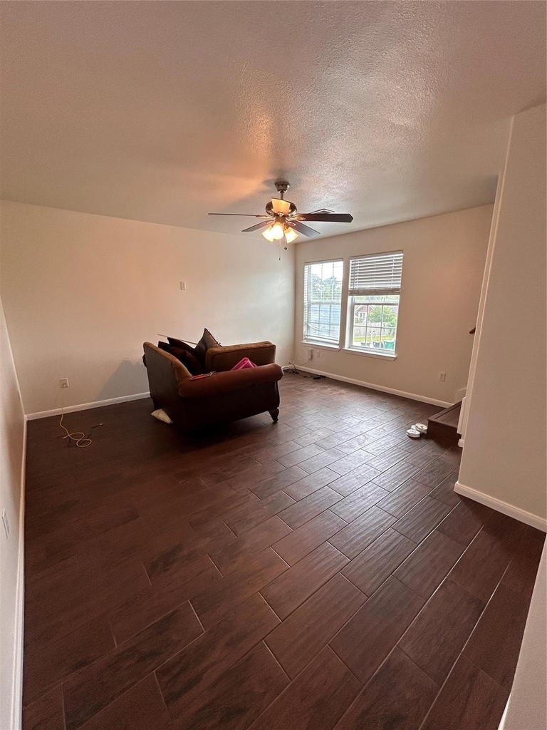 6837 Larkstone Street - Photo 7