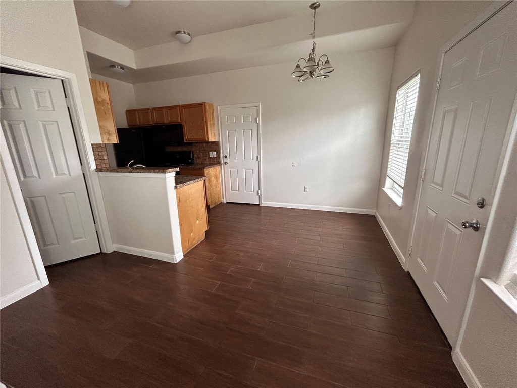 6837 Larkstone Street - Photo 3