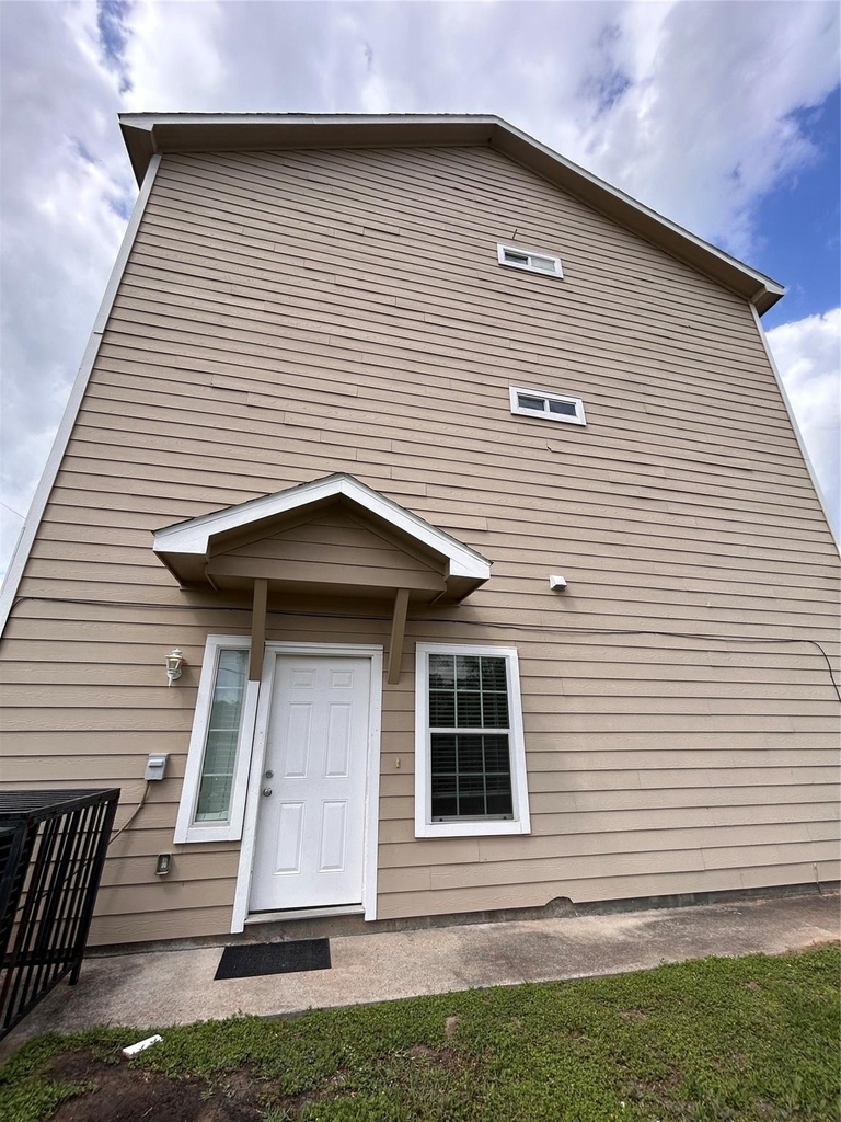 6837 Larkstone Street - Photo 0