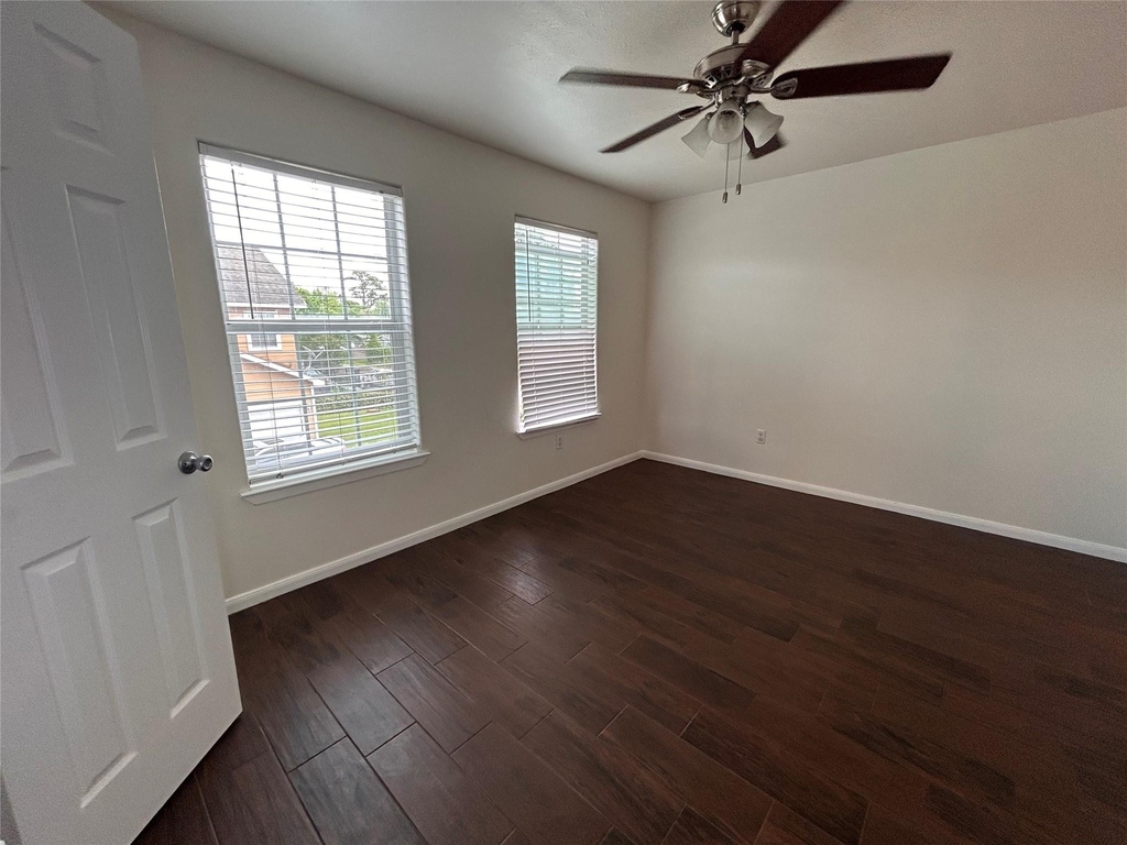 6837 Larkstone Street - Photo 13