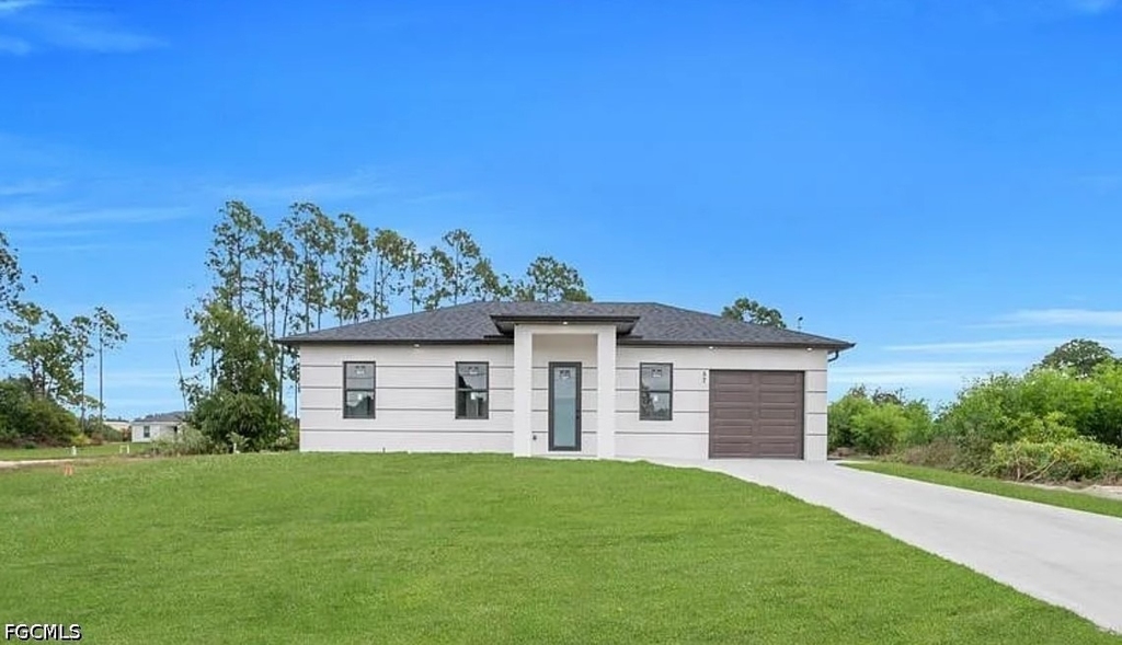 57 Xelda Ave South - Photo 0