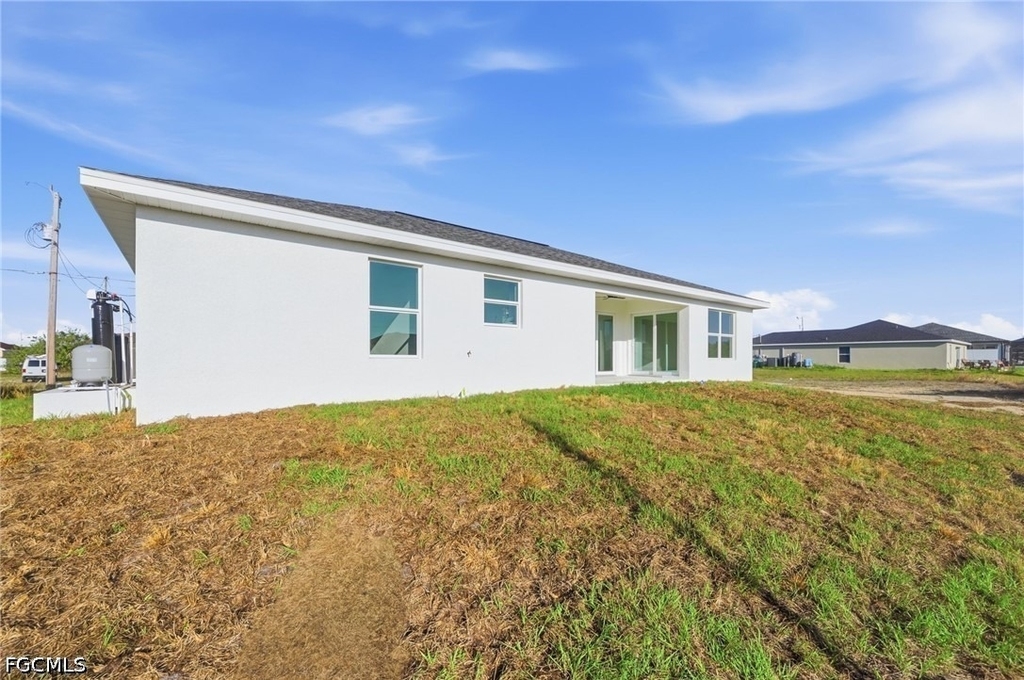 2105 Ne 1st Avenue - Photo 9