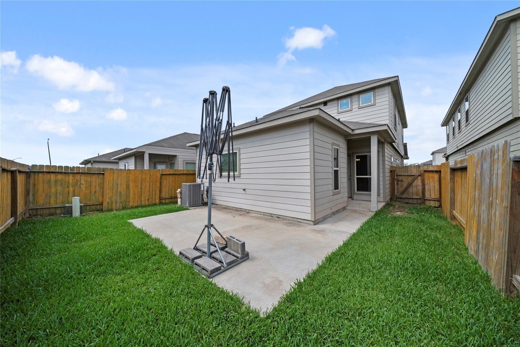 13427 Hawick Terrace Lane - Photo 15