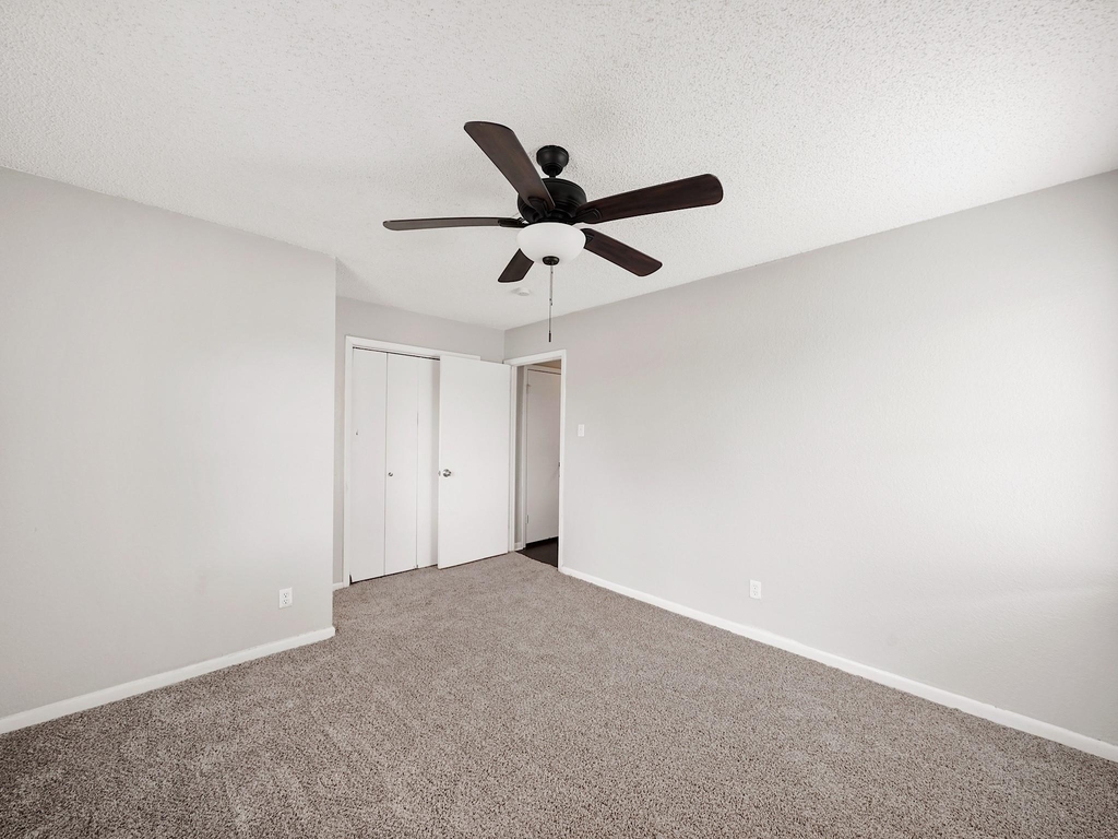 3006 14th Avenue N - Photo 18