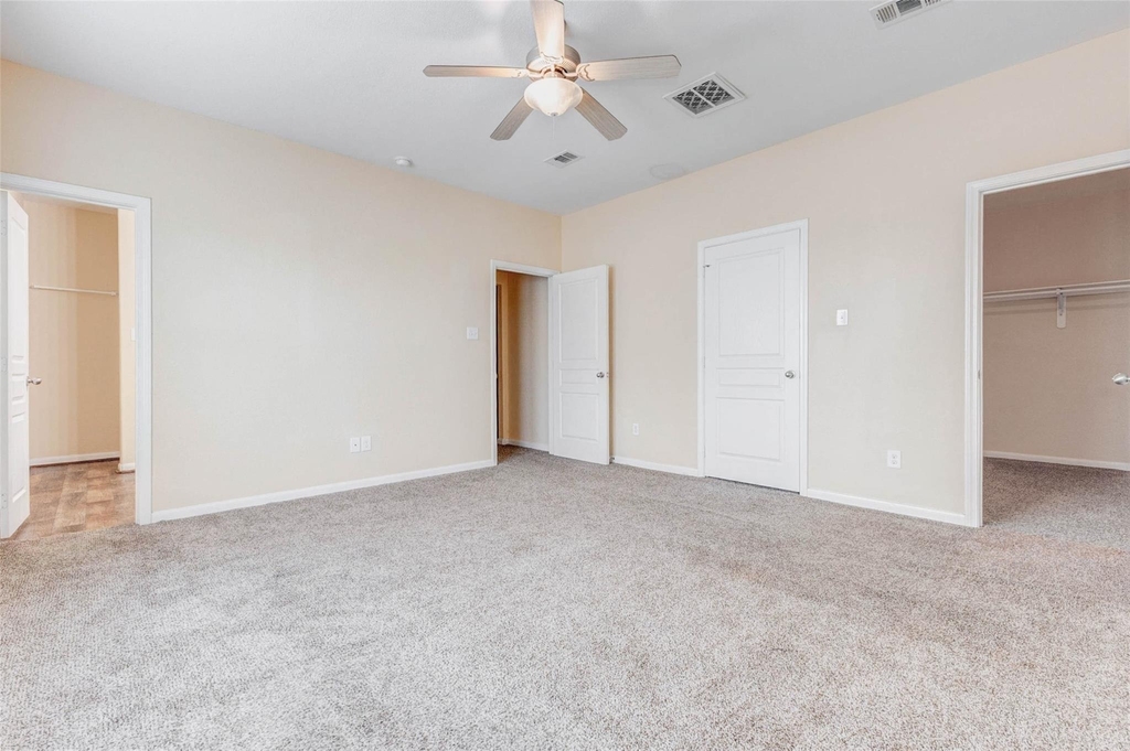 8605 Beviamo Street - Photo 15