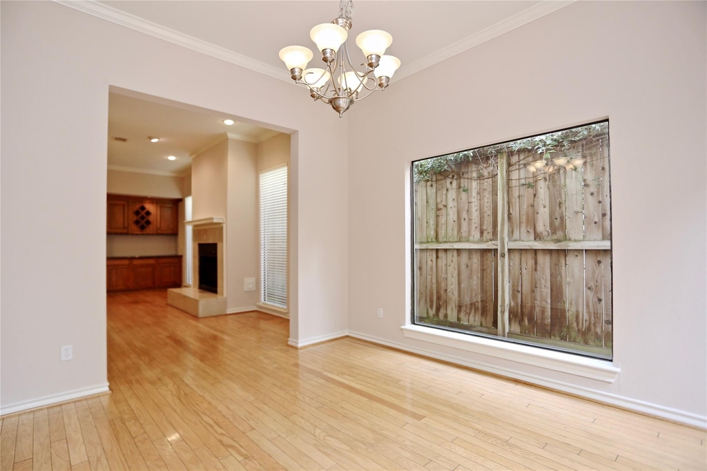 1721 Potomac Drive - Photo 11