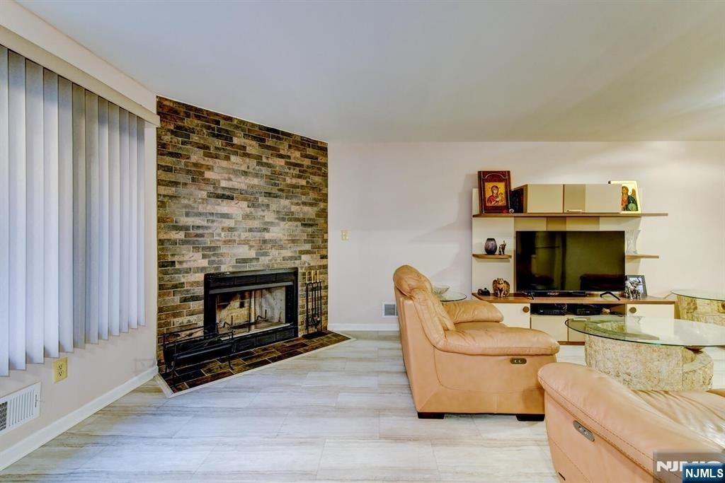 6 Hansen - Photo 14