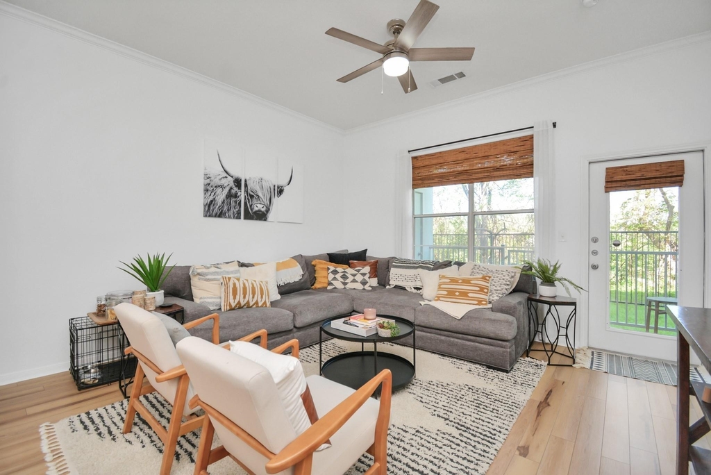 1441 East Street - Photo 7