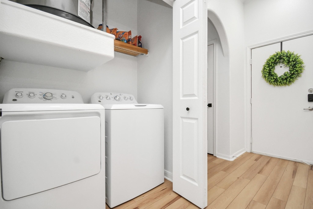 1441 East Street - Photo 19