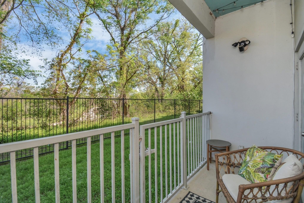 1441 East Street - Photo 21