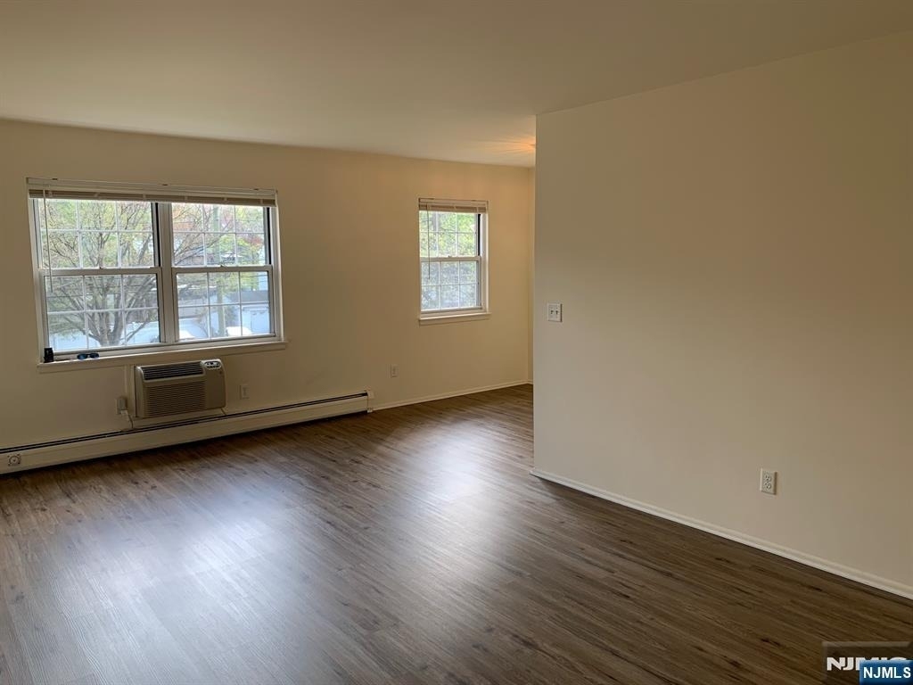 153 Park - Photo 9