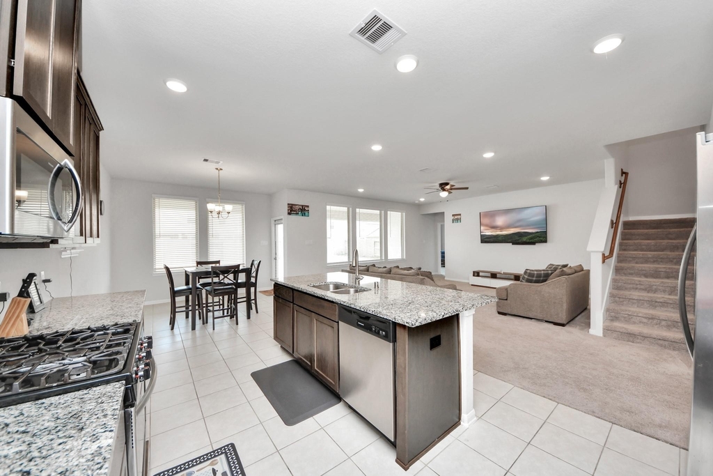 10618 Amador Peak Drive - Photo 23