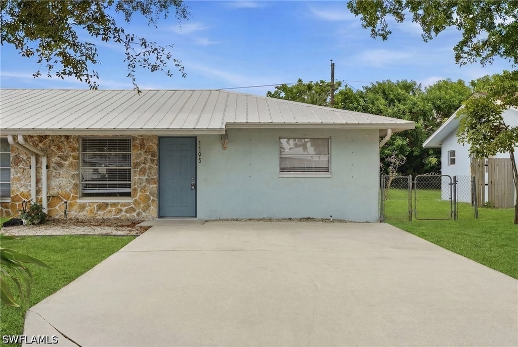 1195 S Alhambra Circle - Photo 0