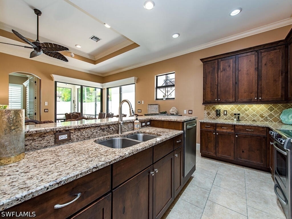 8000 Cordoba Place - Photo 5