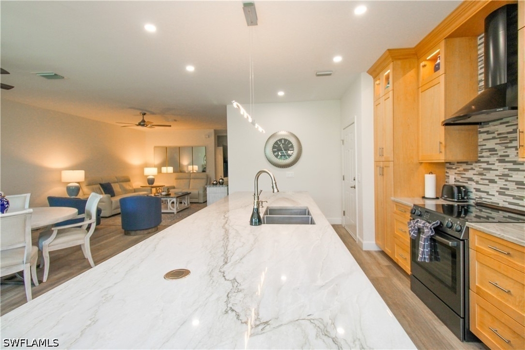 5632 Whisperwood Boulevard - Photo 21