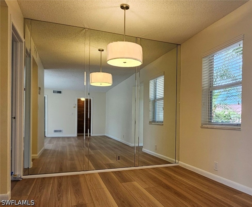 301 6th Avenue S - Photo 3