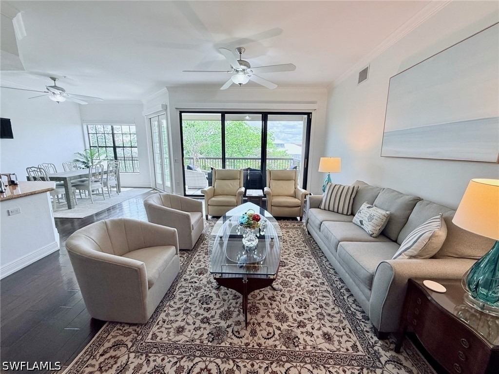 705 10th Street S - Photo 1