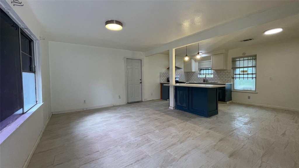 3819 Botany Lane - Photo 4