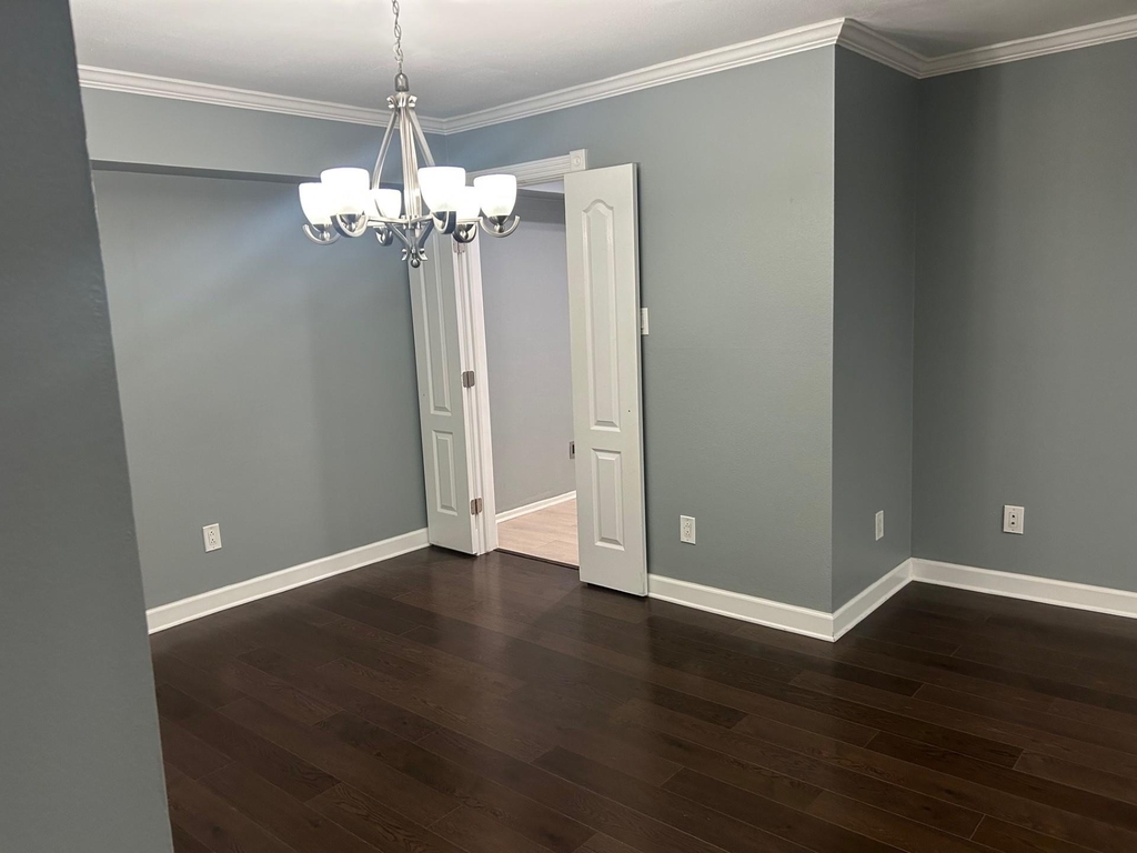 359 N Post Oak Lane - Photo 11