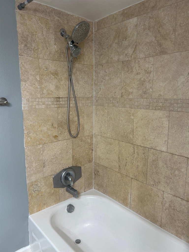 359 N Post Oak Lane - Photo 14
