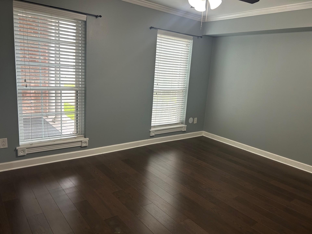 359 N Post Oak Lane - Photo 12