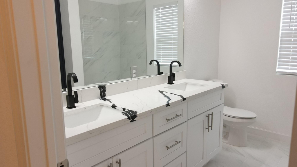 5126 Lyndhurst Drive - Photo 9