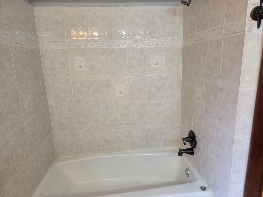 15415 Beechnut Street - Photo 18