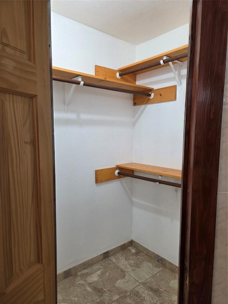 15415 Beechnut Street - Photo 10