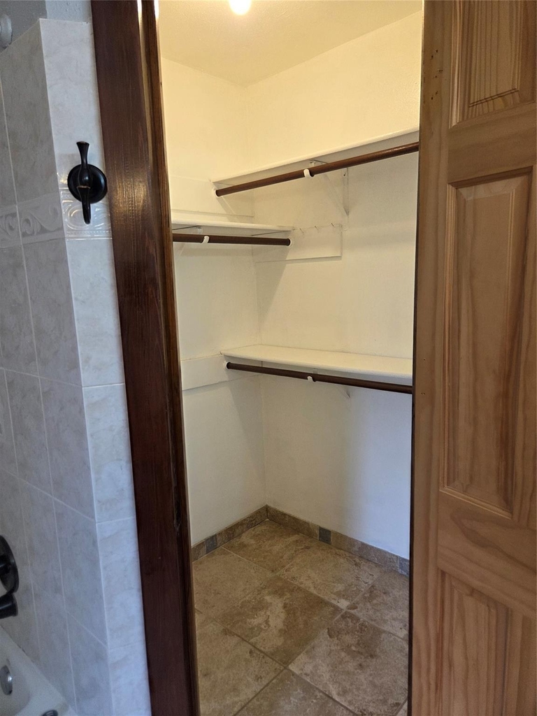 15415 Beechnut Street - Photo 17