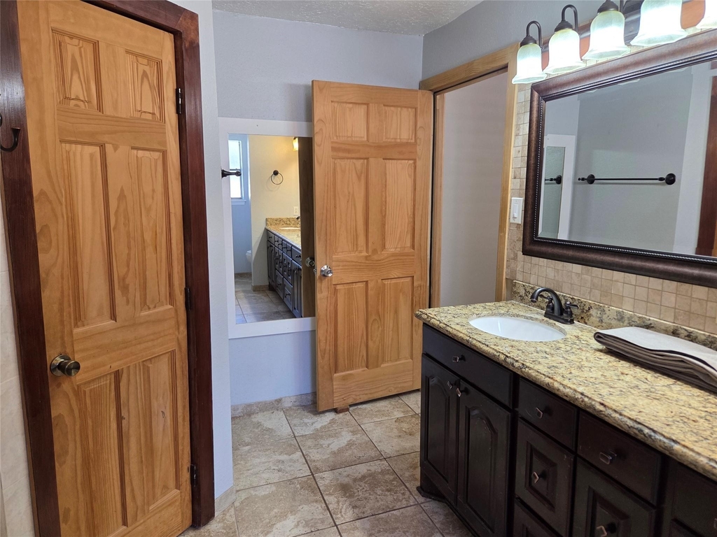 15415 Beechnut Street - Photo 12