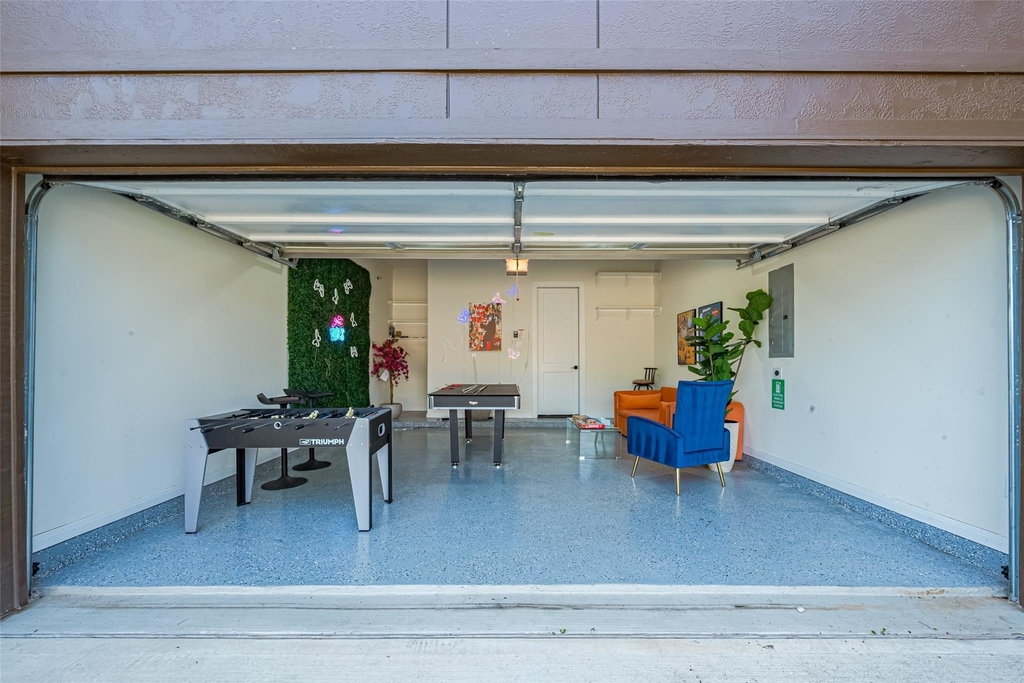 2909 Nagle Street - Photo 35
