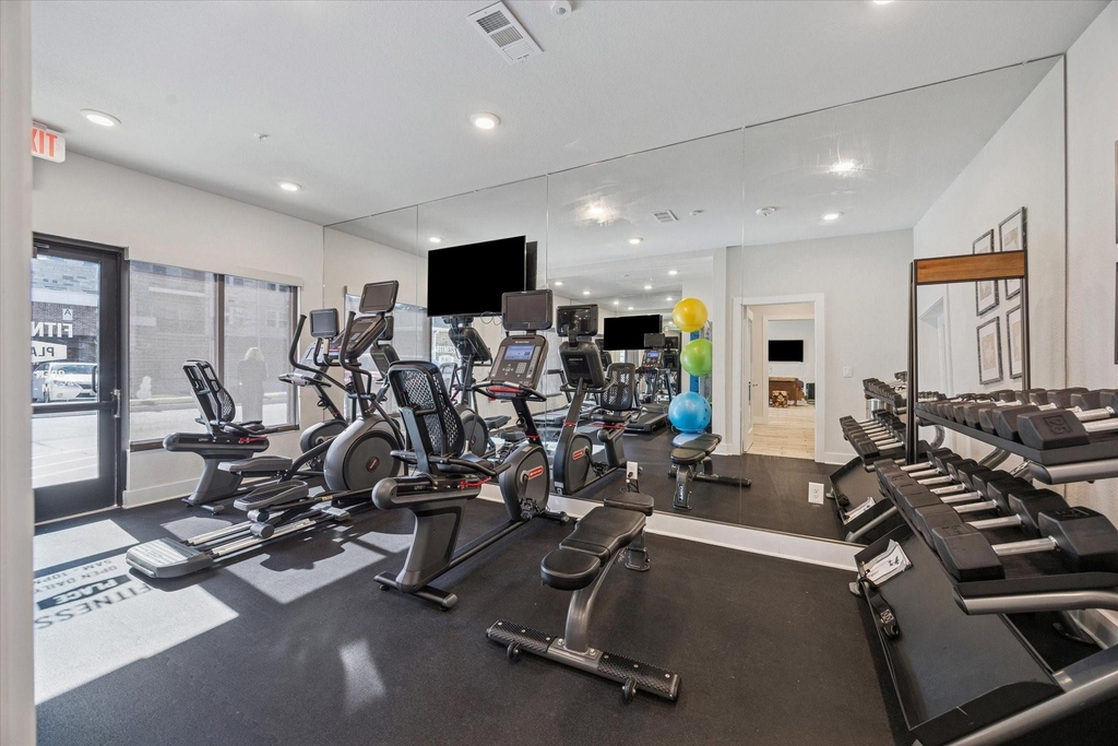 6804 Westview Dr, Unit 2307 Drive - Photo 3