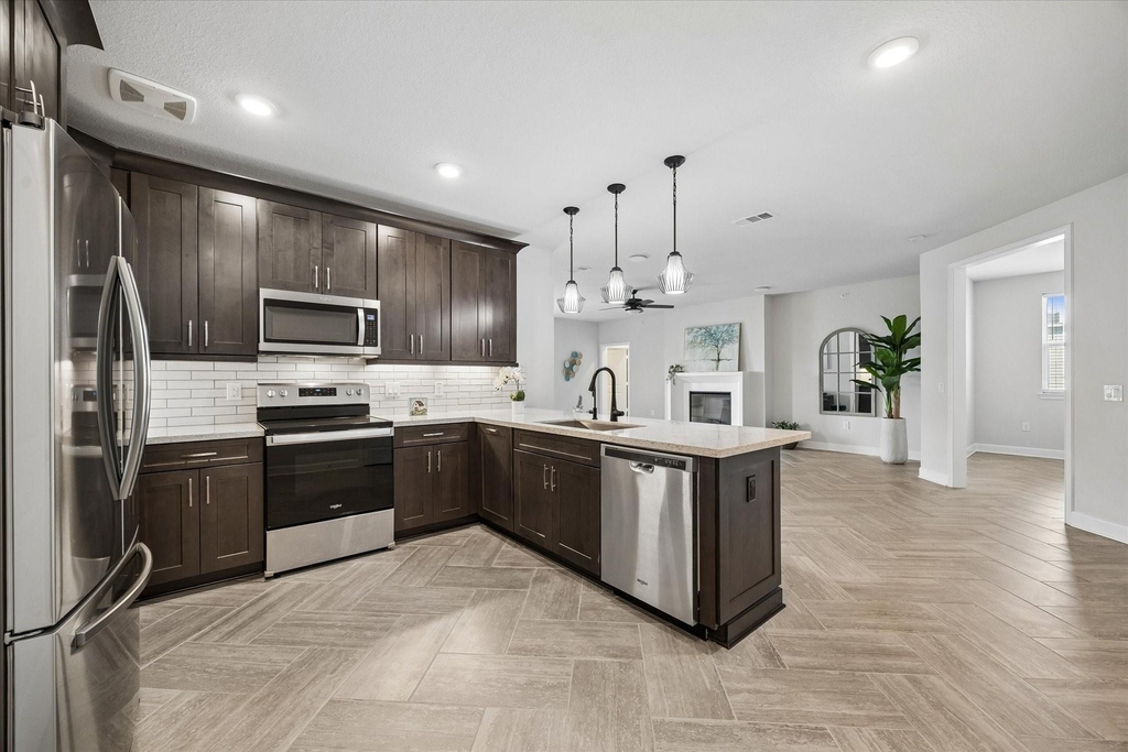 6804 Westview Dr, Unit 2307 Drive - Photo 7