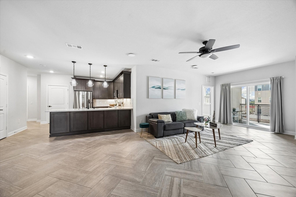 6804 Westview Dr, Unit 2307 Drive - Photo 5