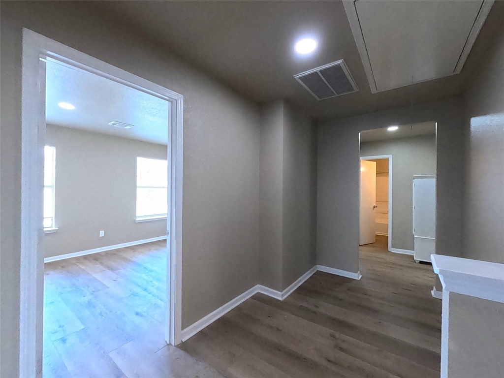 17107 Westminster Village Court - Photo 9