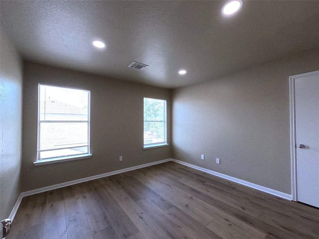 17107 Westminster Village Court - Photo 10